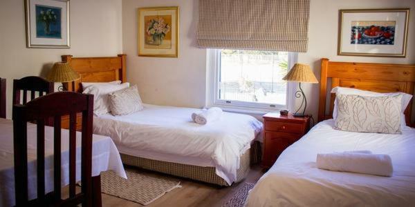 Westbury House Guest House เคปทาวน์ ภายนอก รูปภาพ