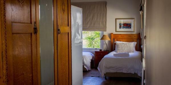 Westbury House Guest House เคปทาวน์ ภายนอก รูปภาพ